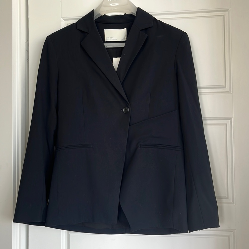 OAK + FORT black modern blazer (NWT)